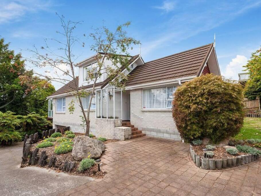 Charming Hideaway Villa Taupo Eksteriør billede
