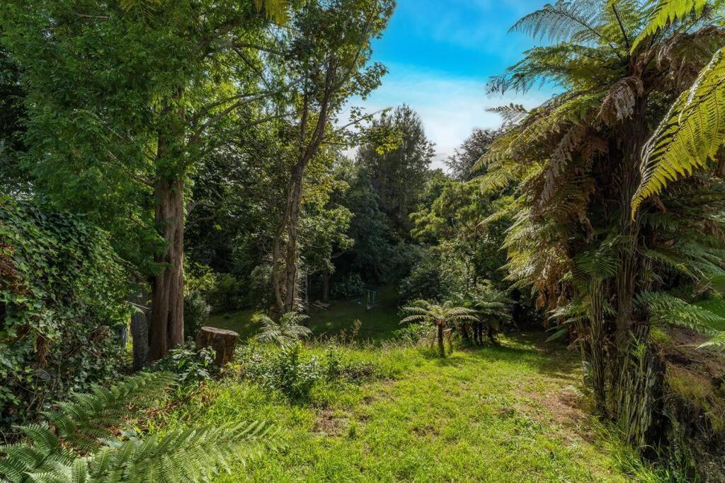 Charming Hideaway Villa Taupo Eksteriør billede